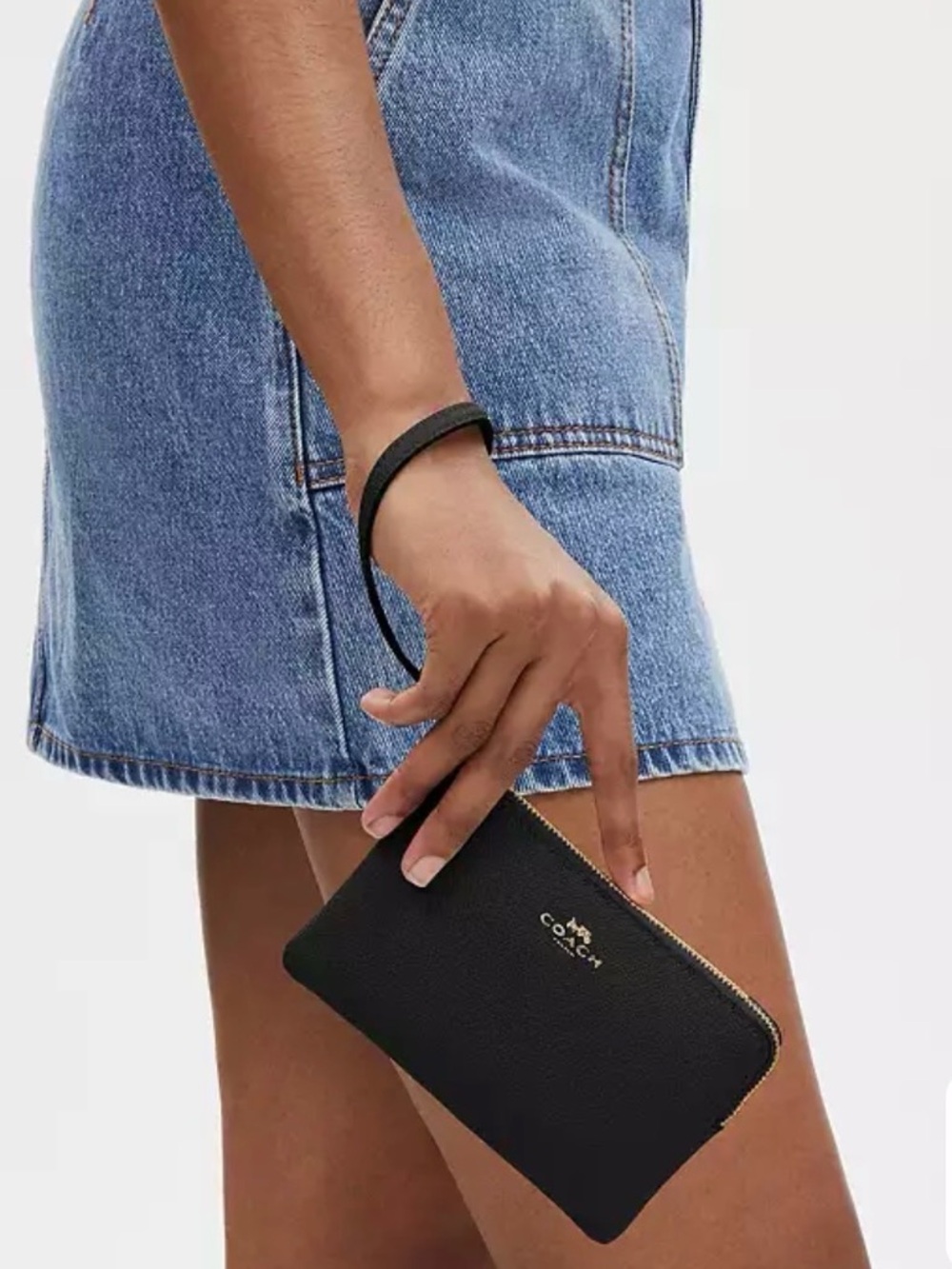 Limited Edition Coach Blue and Black Leopard Print Wristlet - Picture 6 of 6